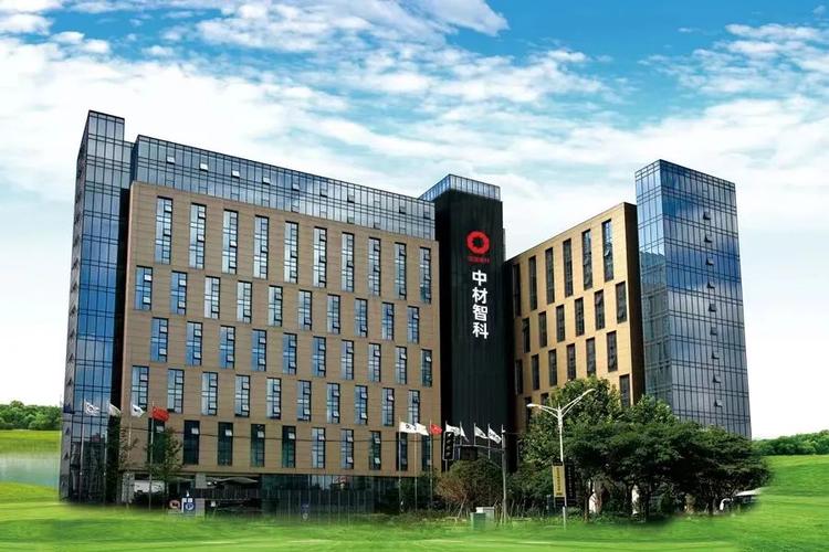 2024年工业领域数据要素应用和服务案例2023年新一代信息技术典型产品